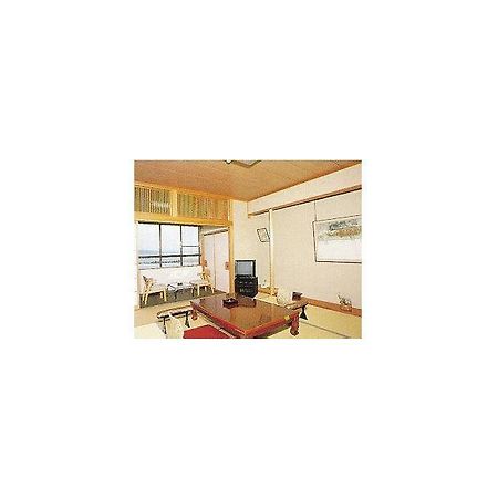 Ryokan Iriumi Sado Extérieur photo